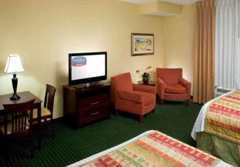 Towneplace Suites By Marriott Техаркана Экстерьер фото